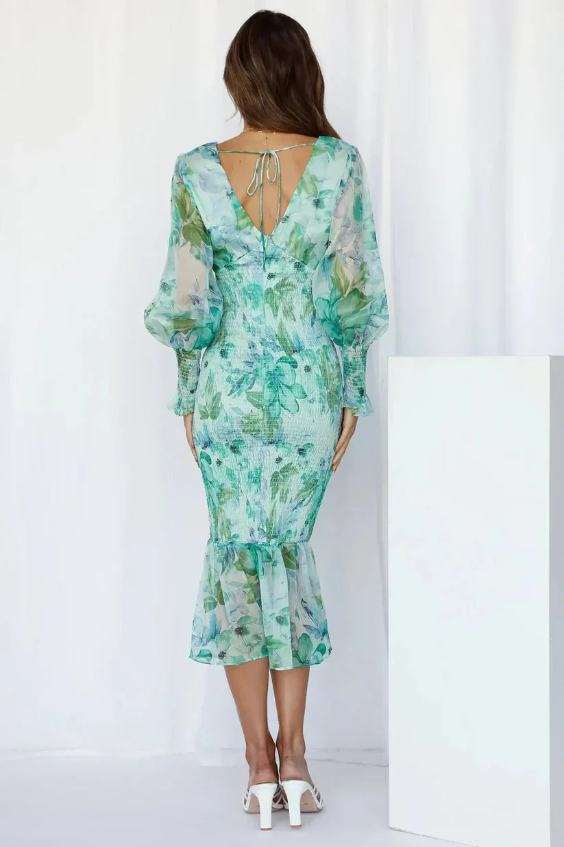 A Vintage Style Dress with Delicate Timeless Details