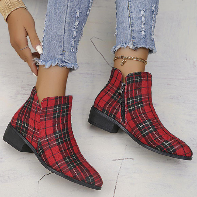 Classic Vintage Shoes with a Flattering Fit