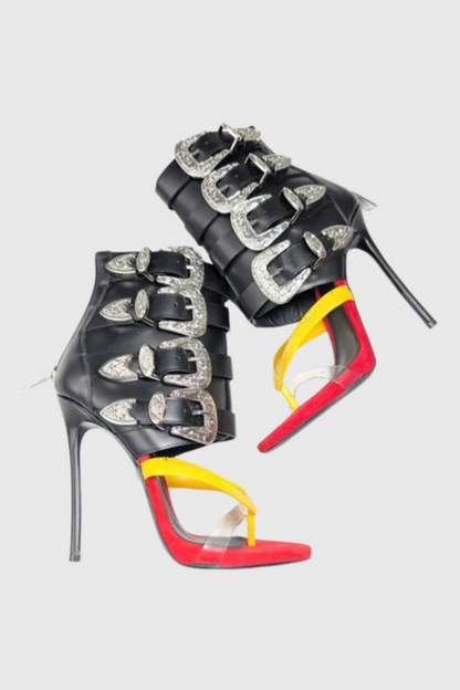 Classic Vintage & Enduringly Stylish Sandals