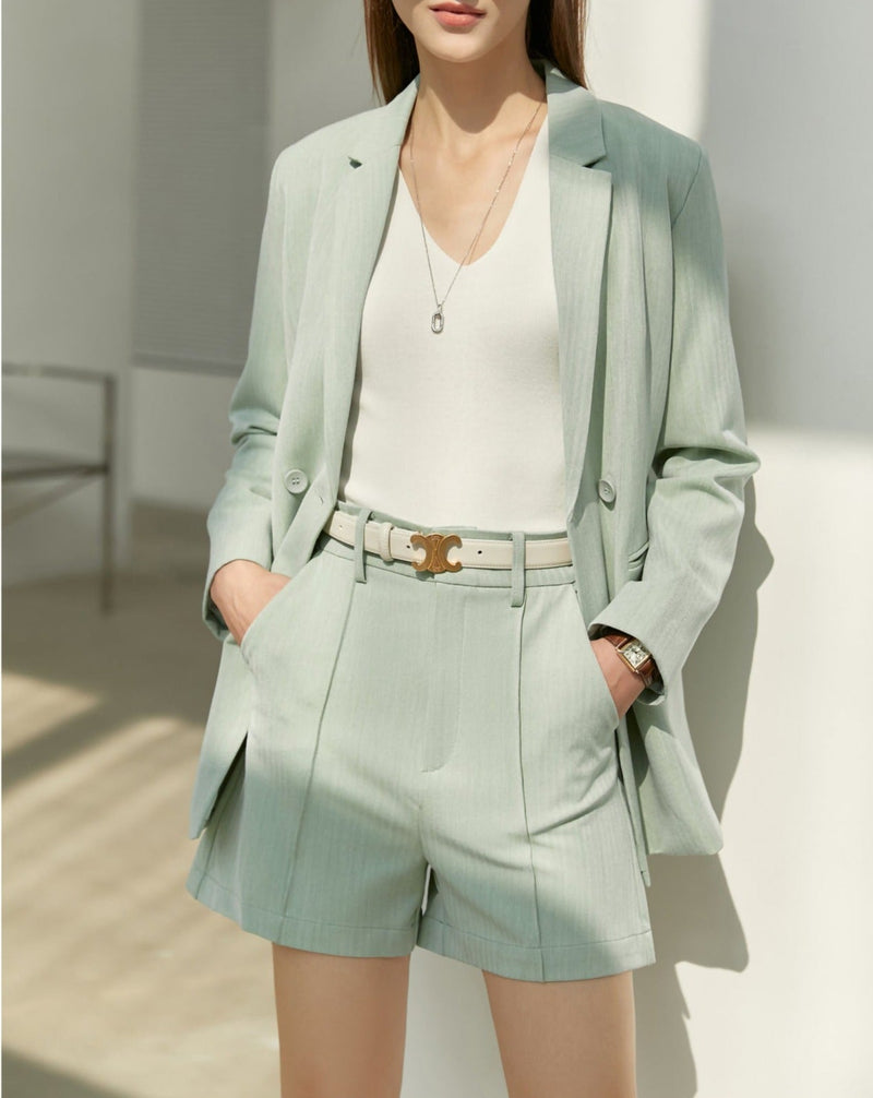 Polished Garment with an Effortless Classic Look