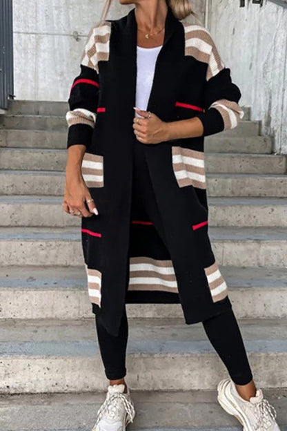 Sophisticated Garment with a Clean Classic Look
