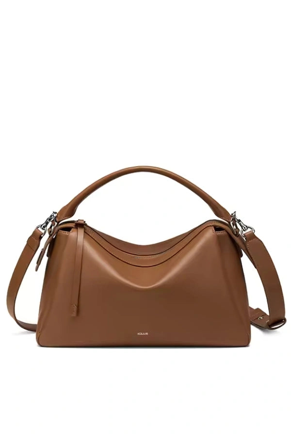 Polished Bag with an Effortless Classic Look