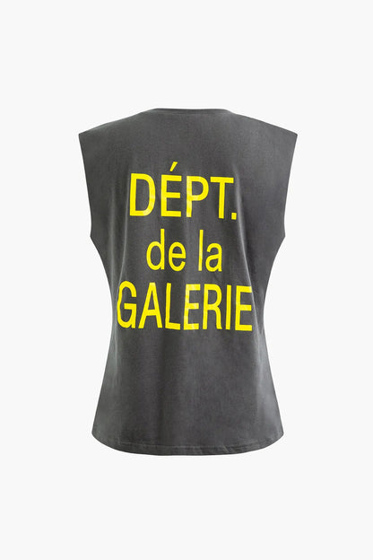 Effortlessly Elegant T-Shirt with a Timeless Design