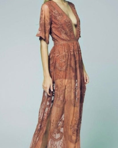 Sophisticated Garment with a Clean Classic Look