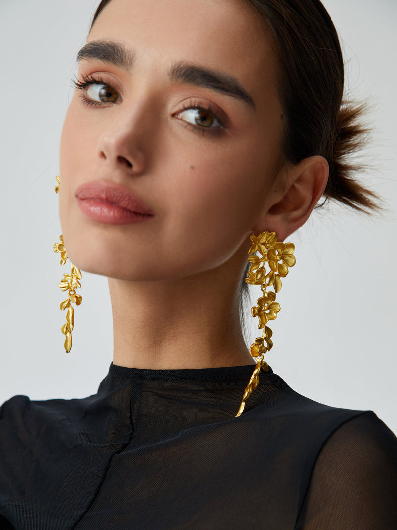 Polished Garment with an Effortless Classic Look