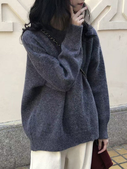Well Tailored Sweater with a Graceful Silhouette