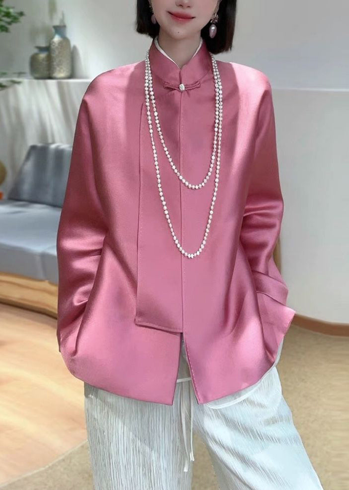Classic Vintage Coat with a Flattering Fit