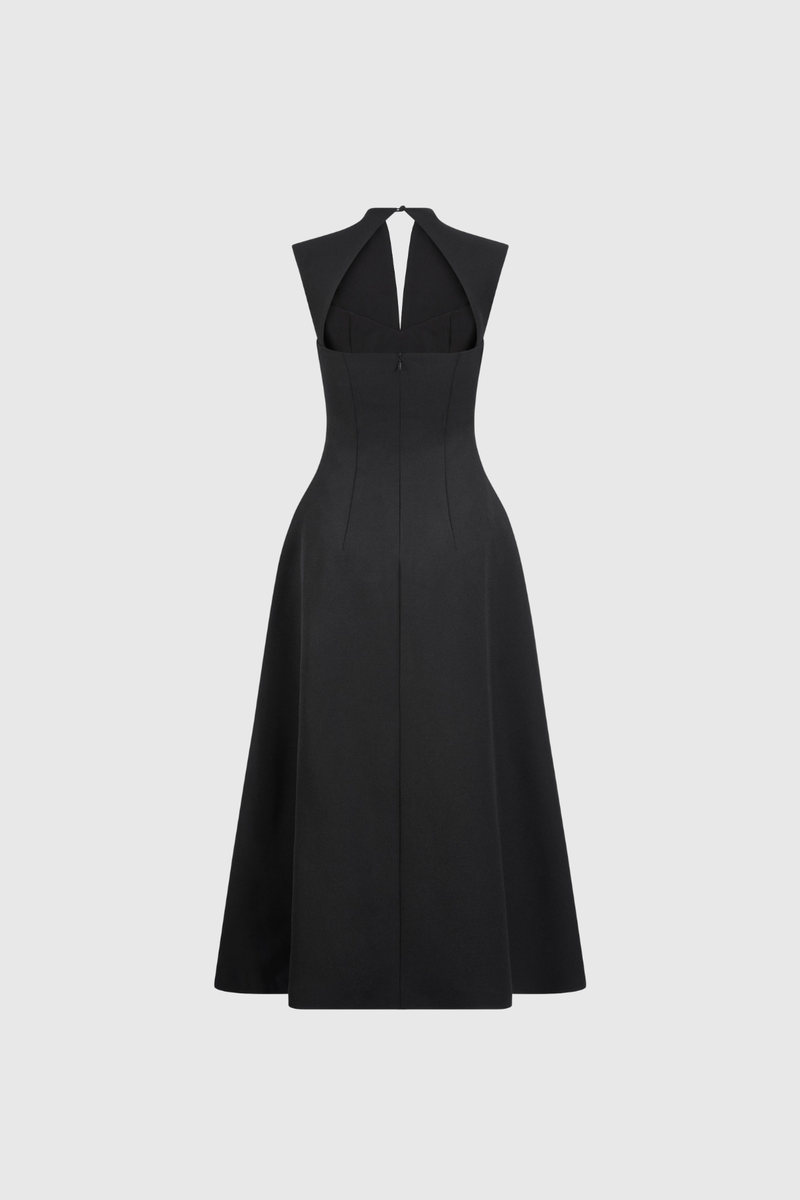 Sophisticated Dress with a Clean Classic Look
