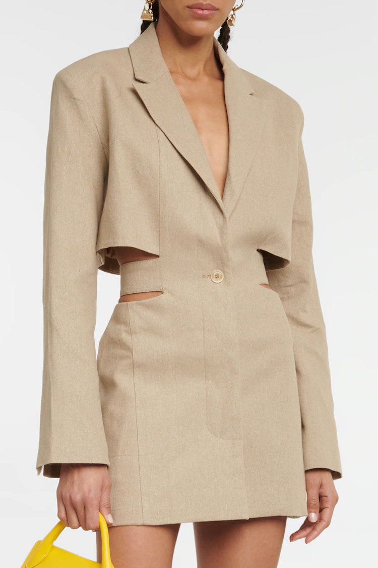 Beautifully Finished Dress in a Timeless Design