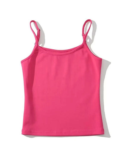 Well Tailored Top with a Graceful Silhouette
