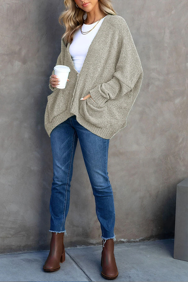 Well Tailored Cardigan with a Graceful Silhouette