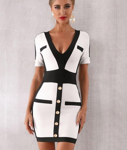 Beautifully Crafted Dress in a Classic Style