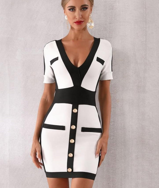 Beautifully Crafted Dress in a Classic Style
