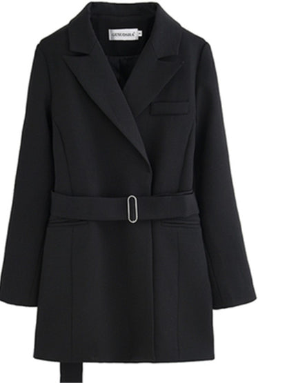 Effortlessly Elegant Jacket with a Timeless Design