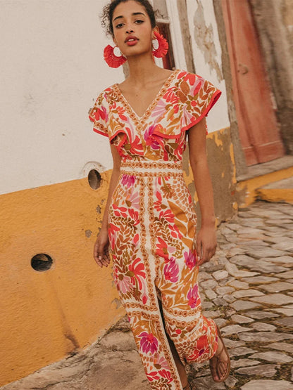 Sophisticated Dress with a Clean Classic Look