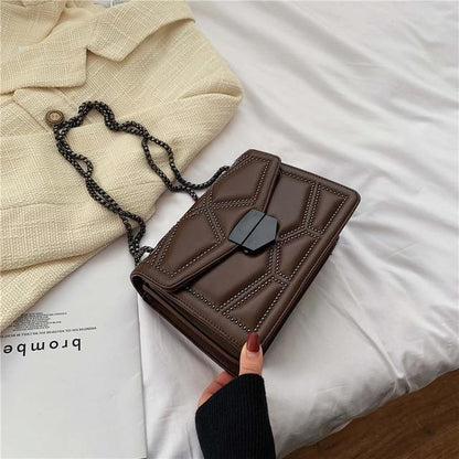 Beautifully Crafted Bag in a Classic Style