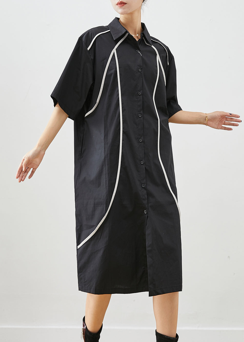 Beautifully Crafted Dress in a Classic Style