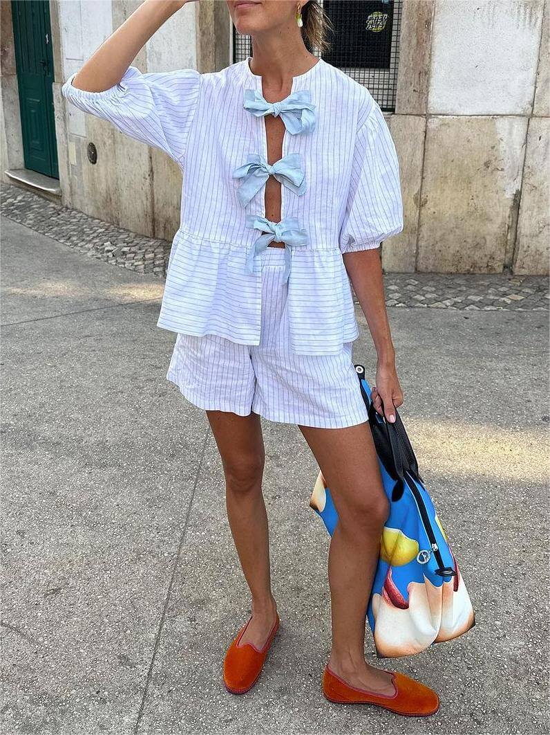 Elegantly Styled Blouse for Everyday Wear