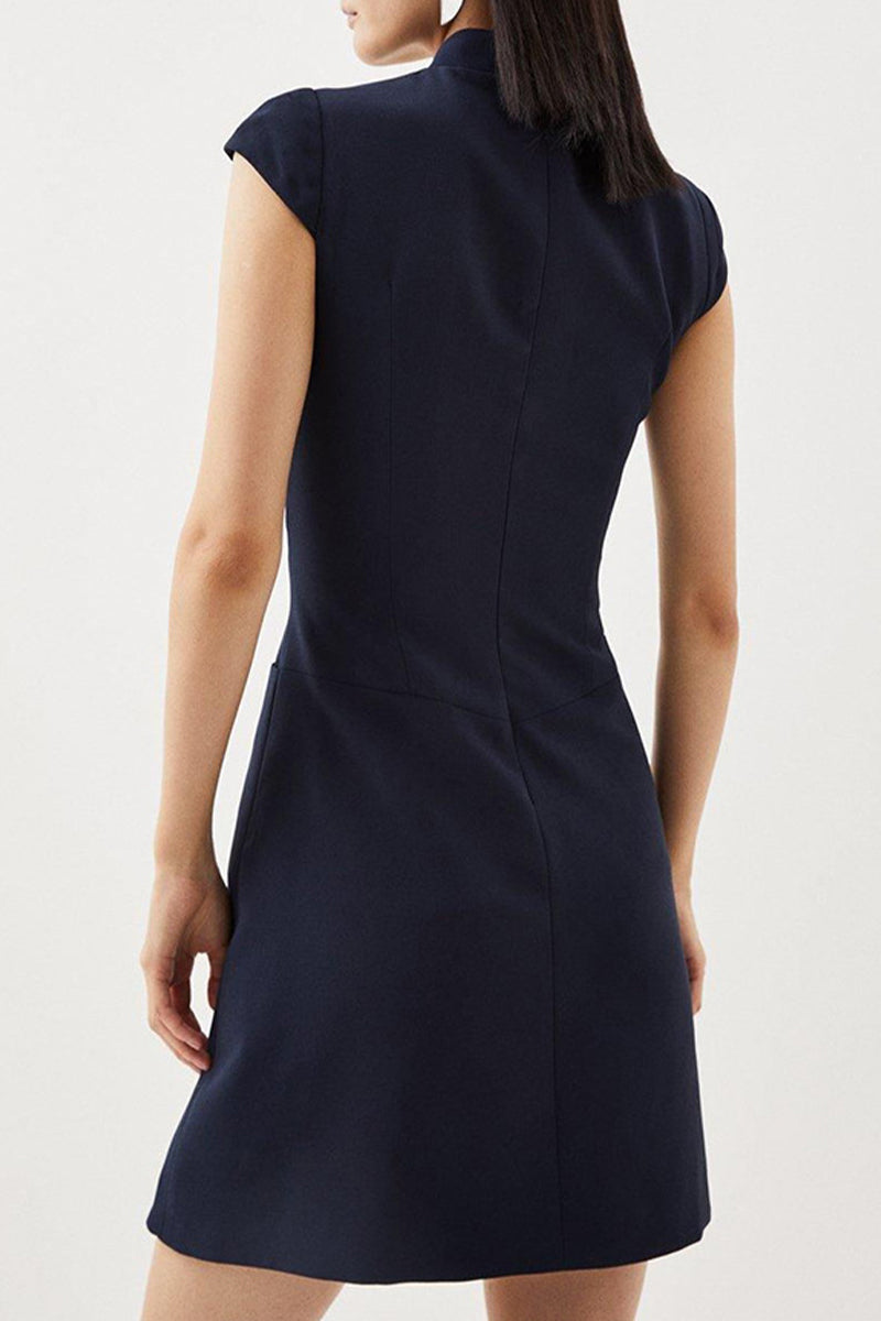 Classic Vintage Dress with a Flattering Fit