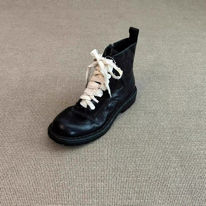 Polished Boots with an Effortless Classic Look