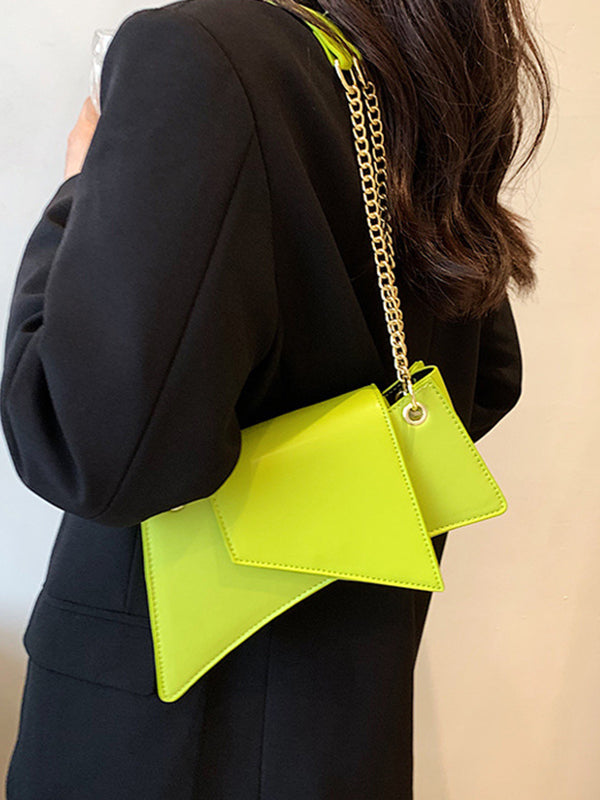 Gracefully Styled Bag for Any Occasion