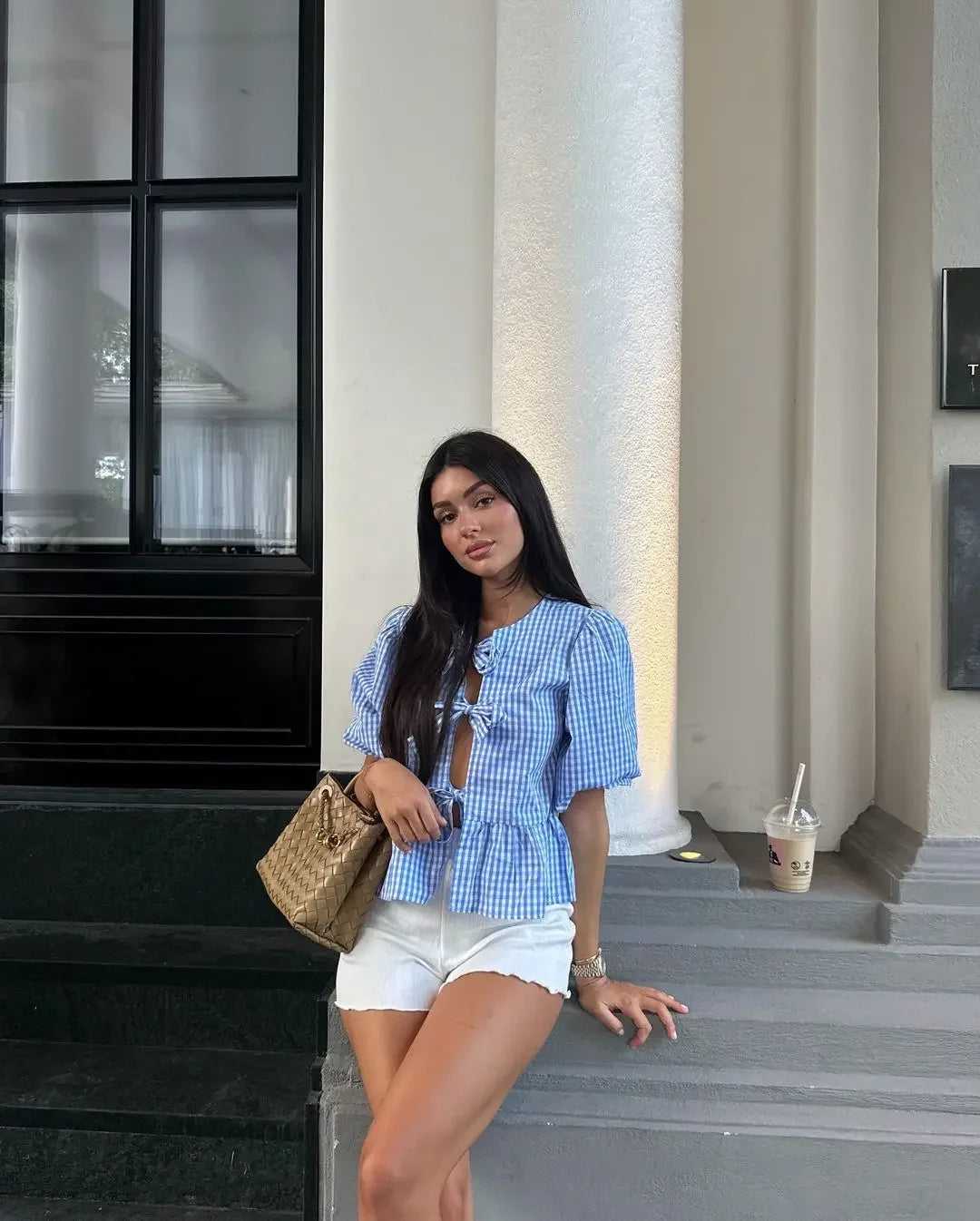 Sophisticated Blouse with a Clean Classic Look
