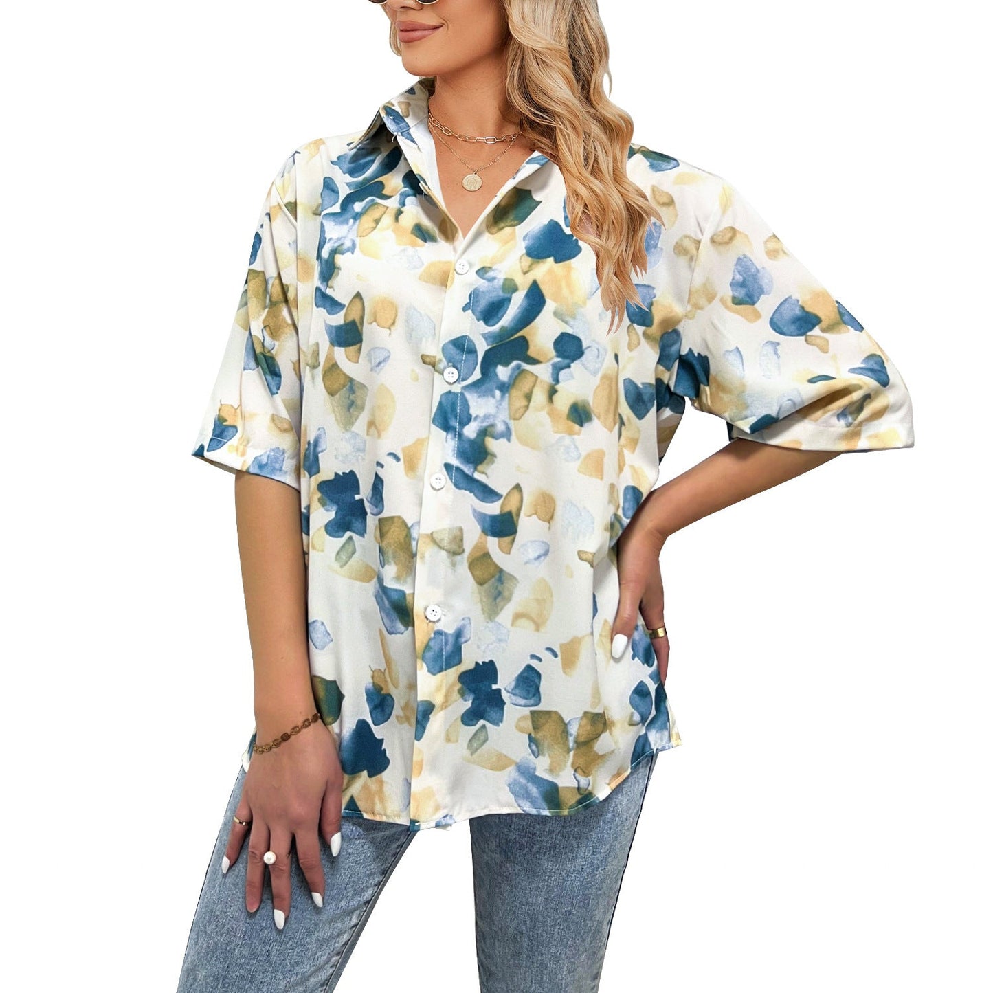 Sophisticated Blouse with a Clean Classic Look