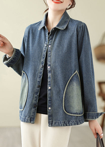 Elegantly Styled Coat for Everyday Wear