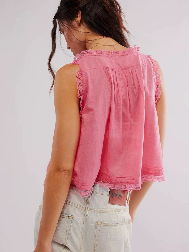 Beautifully Crafted Cardigan in a Classic Style