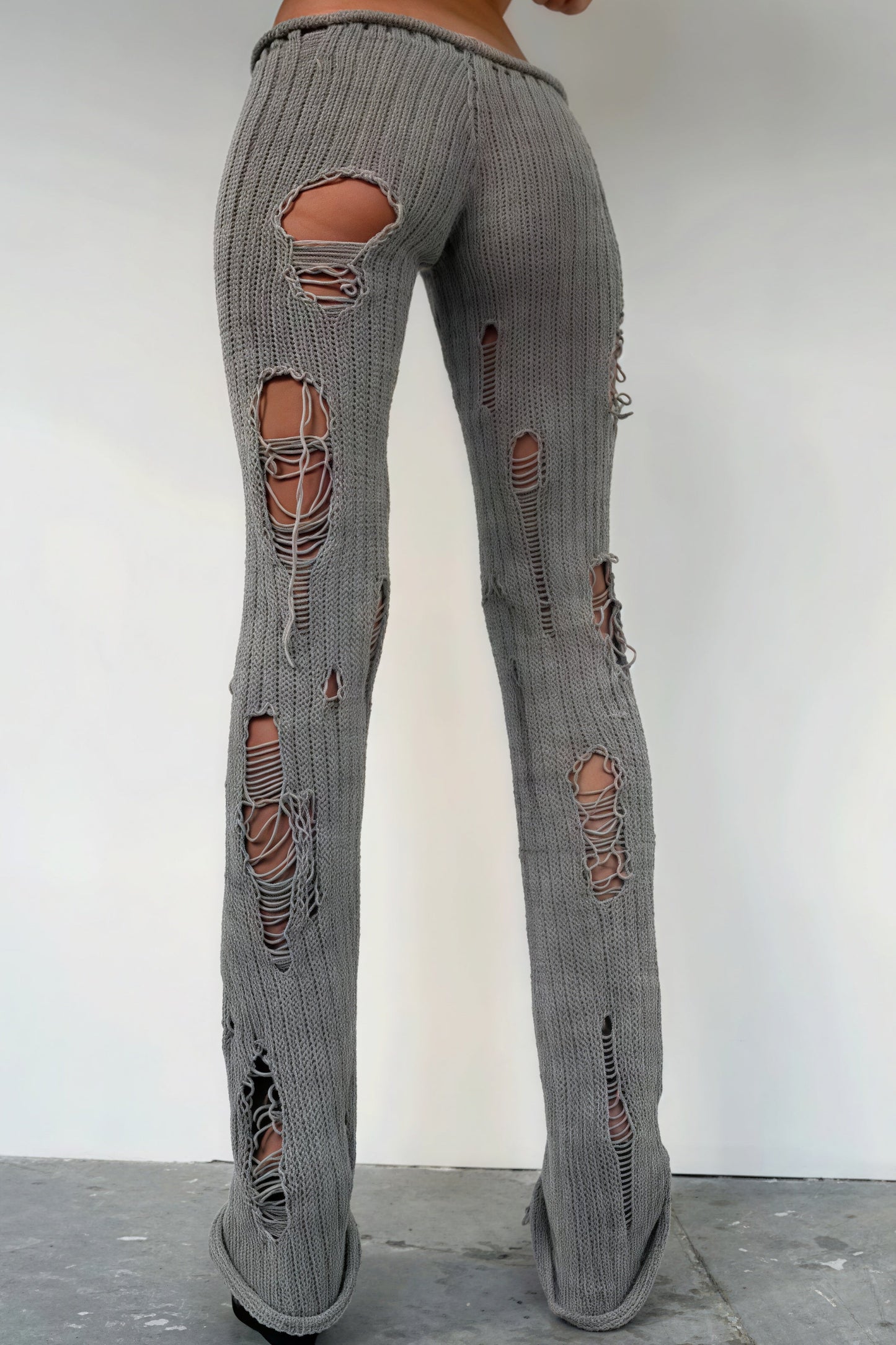 Classic Vintage Pants with a Flattering Fit