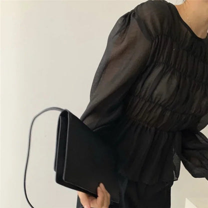Elegantly Styled Blouse for Everyday Wear