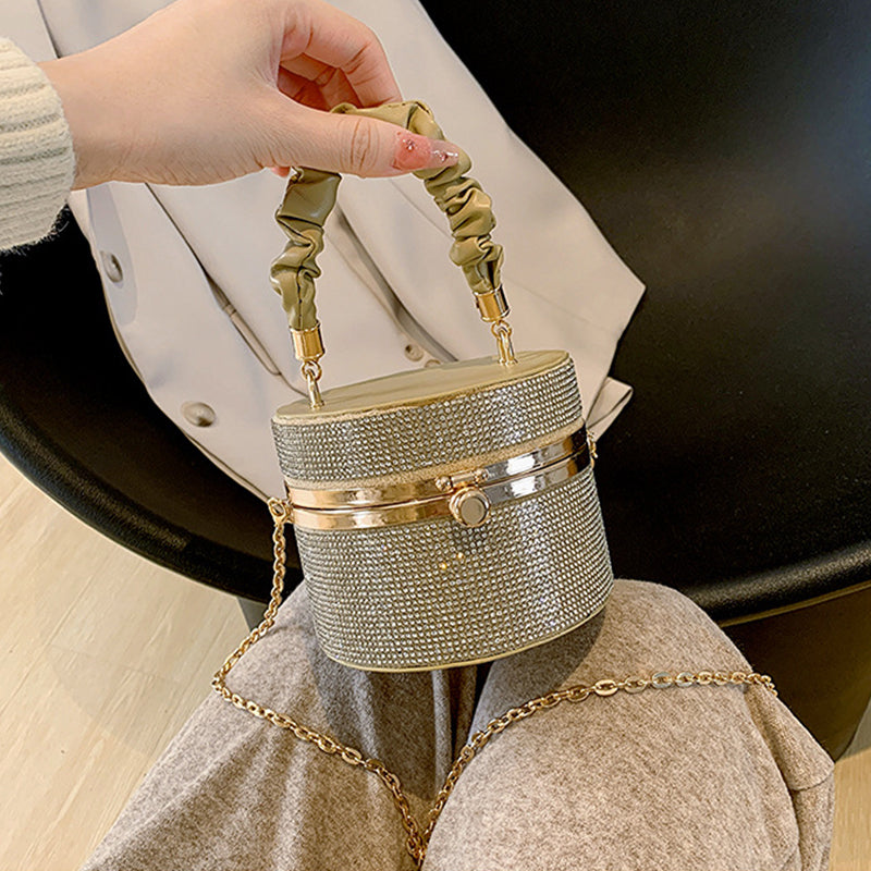 Effortlessly Elegant Bag with a Timeless Design