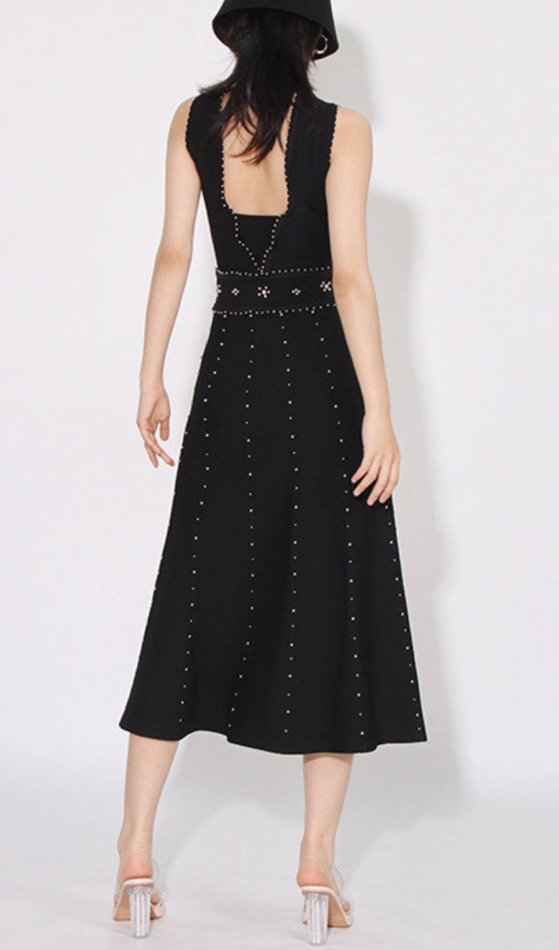 Classic Vintage & Enduringly Stylish Dress