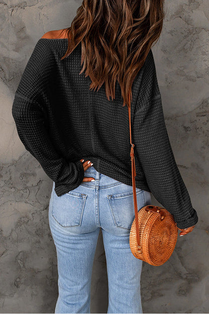 Beautifully Finished Top in a Timeless Design