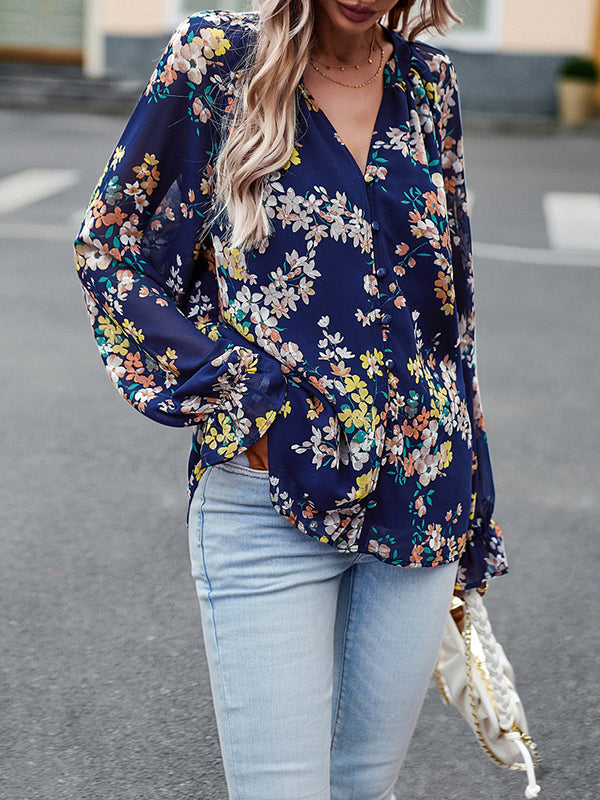 Classic Vintage & Enduringly Stylish Blouse