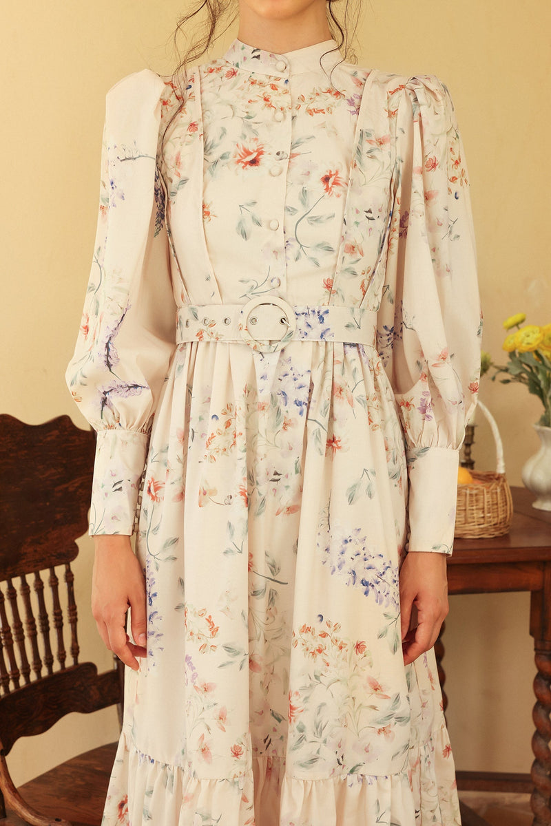 A Vintage Style Dress with Delicate Timeless Details