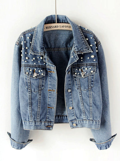Gracefully Styled Jacket for Any Occasion