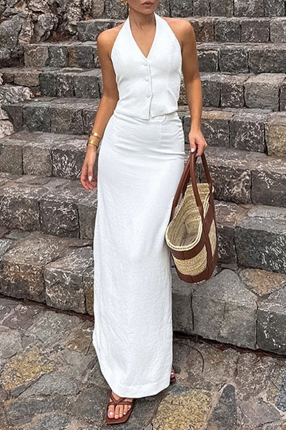 Sophisticated Garment with a Clean Classic Look