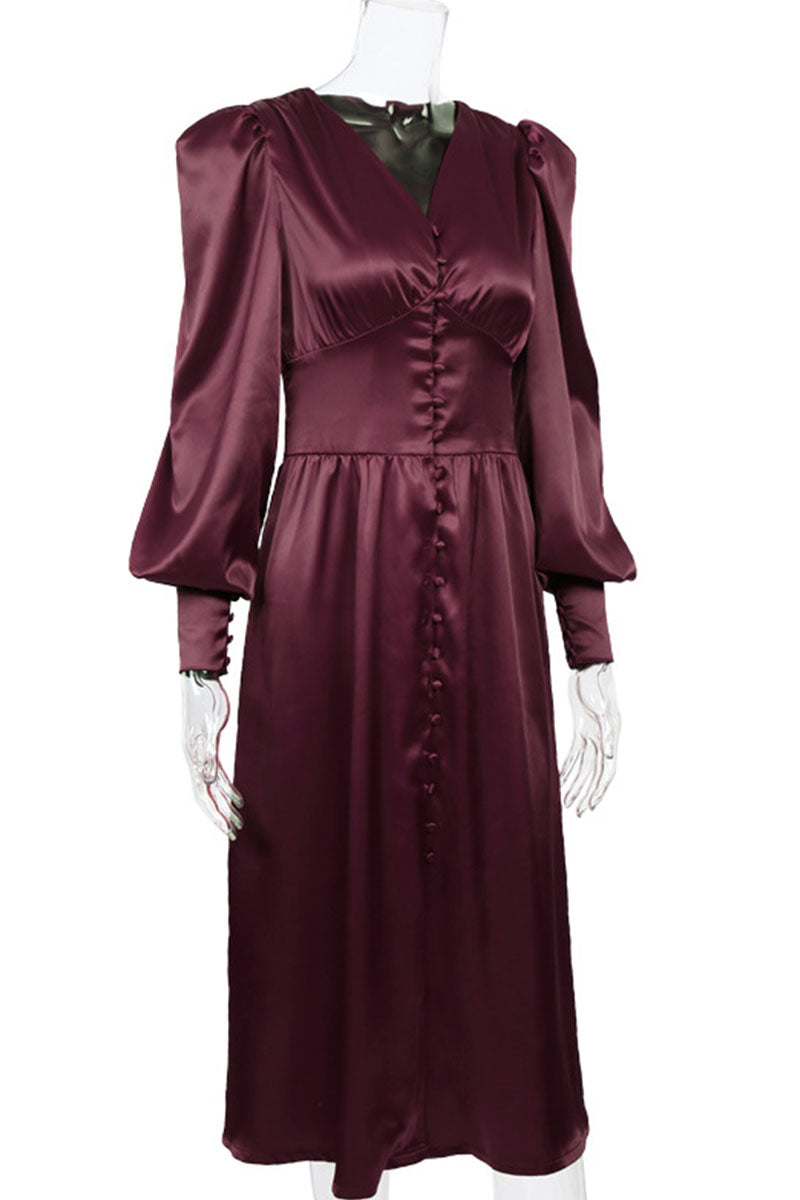 Well Tailored Dress with a Graceful Silhouette
