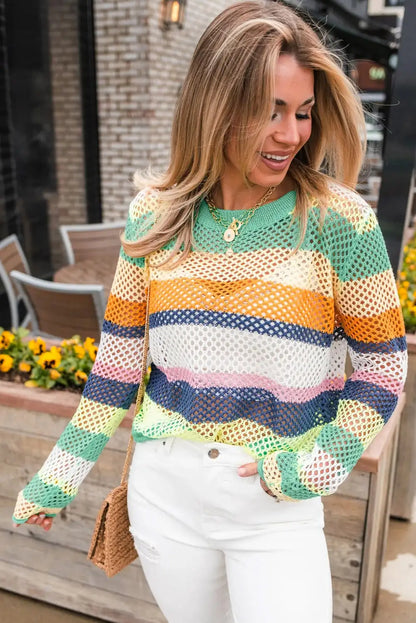 Well Tailored Sweater with a Graceful Silhouette