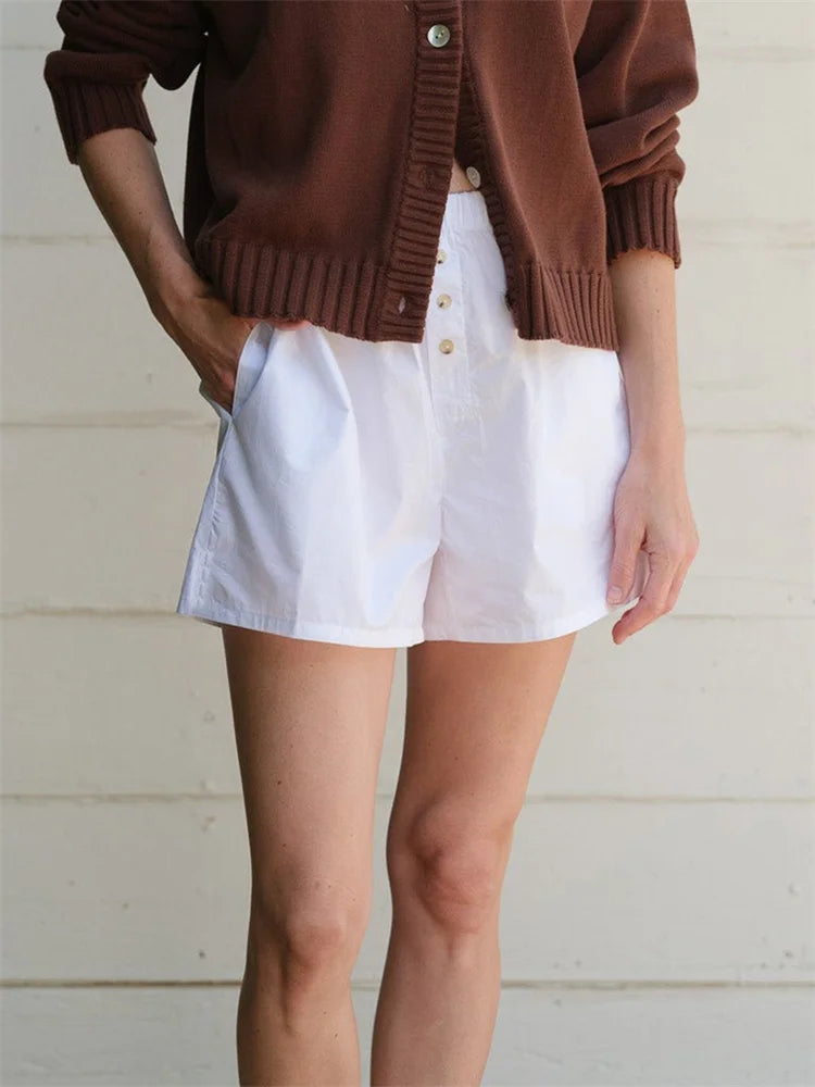 Effortlessly Elegant Garment with a Timeless Design