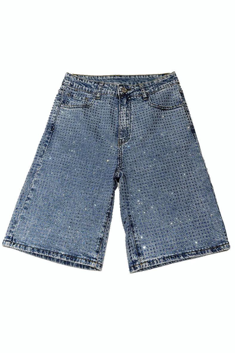 Polished Garment with an Effortless Classic Look