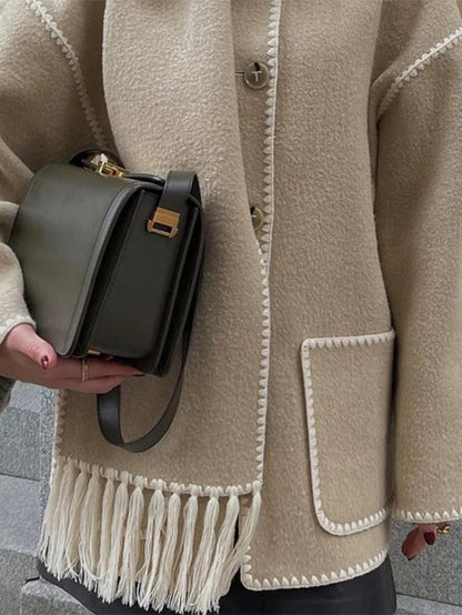 Elegantly Styled Jacket for Everyday Wear