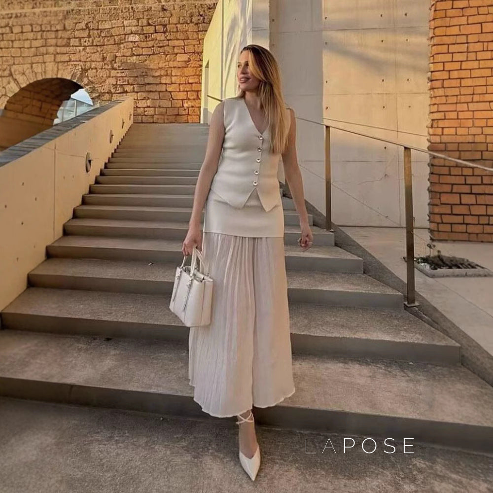Classic Vintage Garment with a Flattering Fit