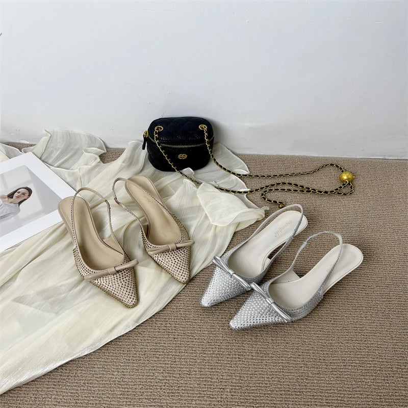 Well Tailored Heels with a Graceful Silhouette