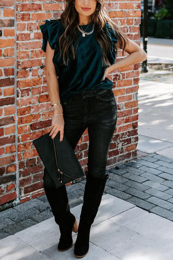 Polished Top with an Effortless Classic Look