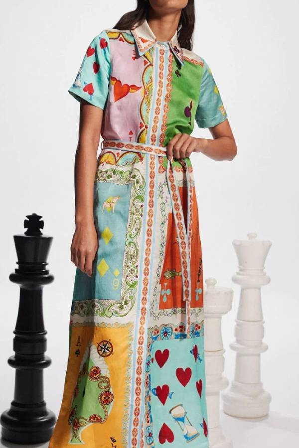 Well Tailored Dress with a Graceful Silhouette