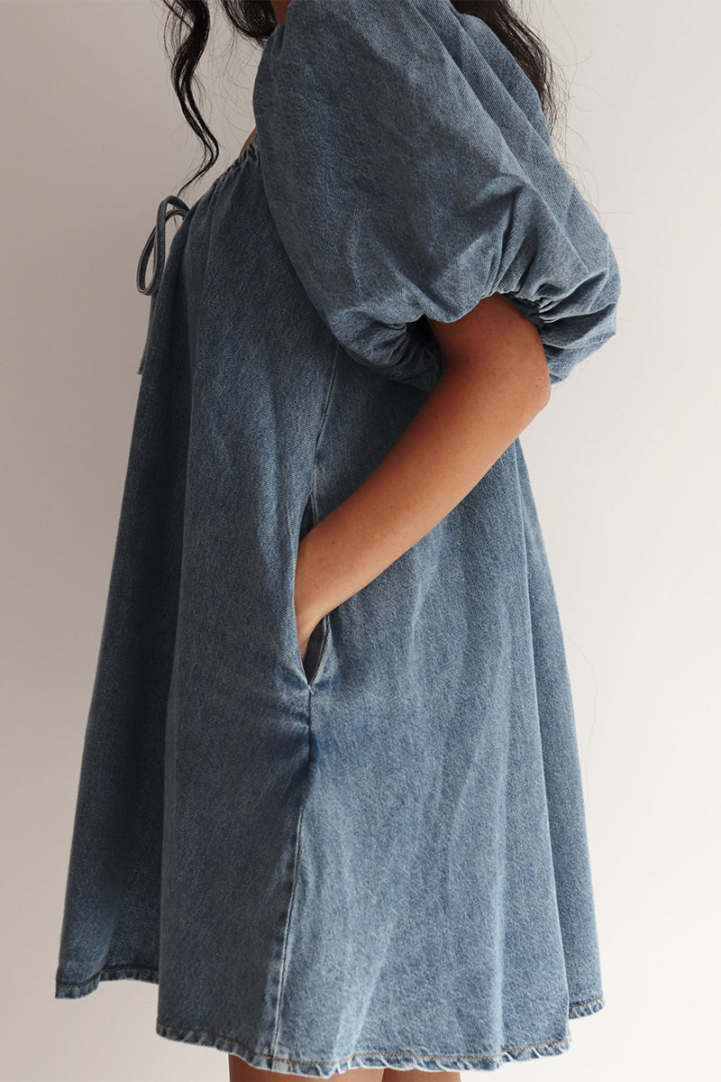 Polished Dress with an Effortless Classic Look