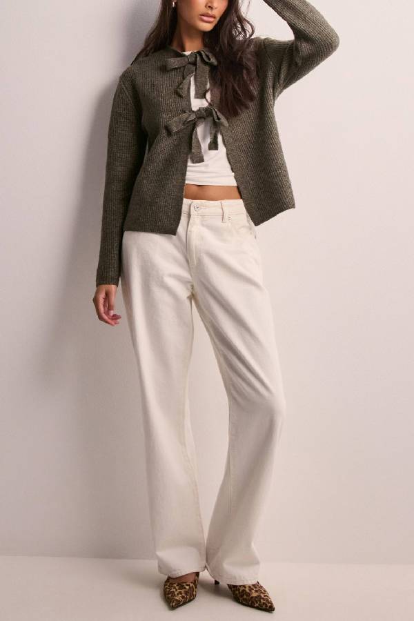 Gracefully Styled Garment for Any Occasion