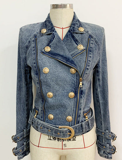 Sophisticated Garment with a Clean Classic Look